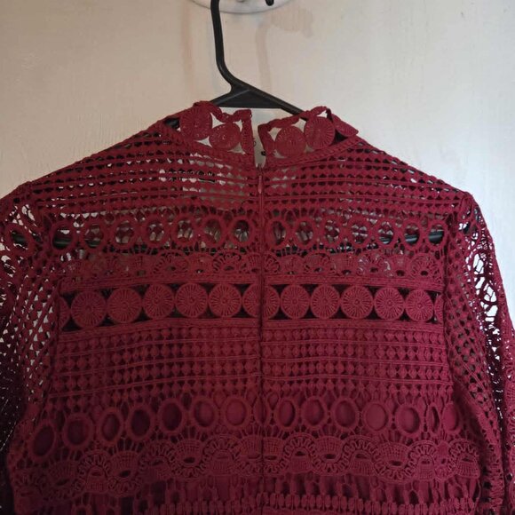 Two sisters Women's dress - Picture 4 of 16